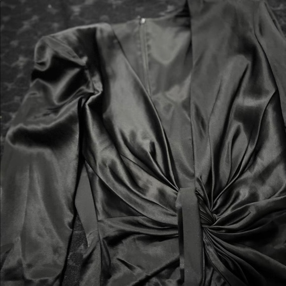 Alex Perry - Picture 4 of 5